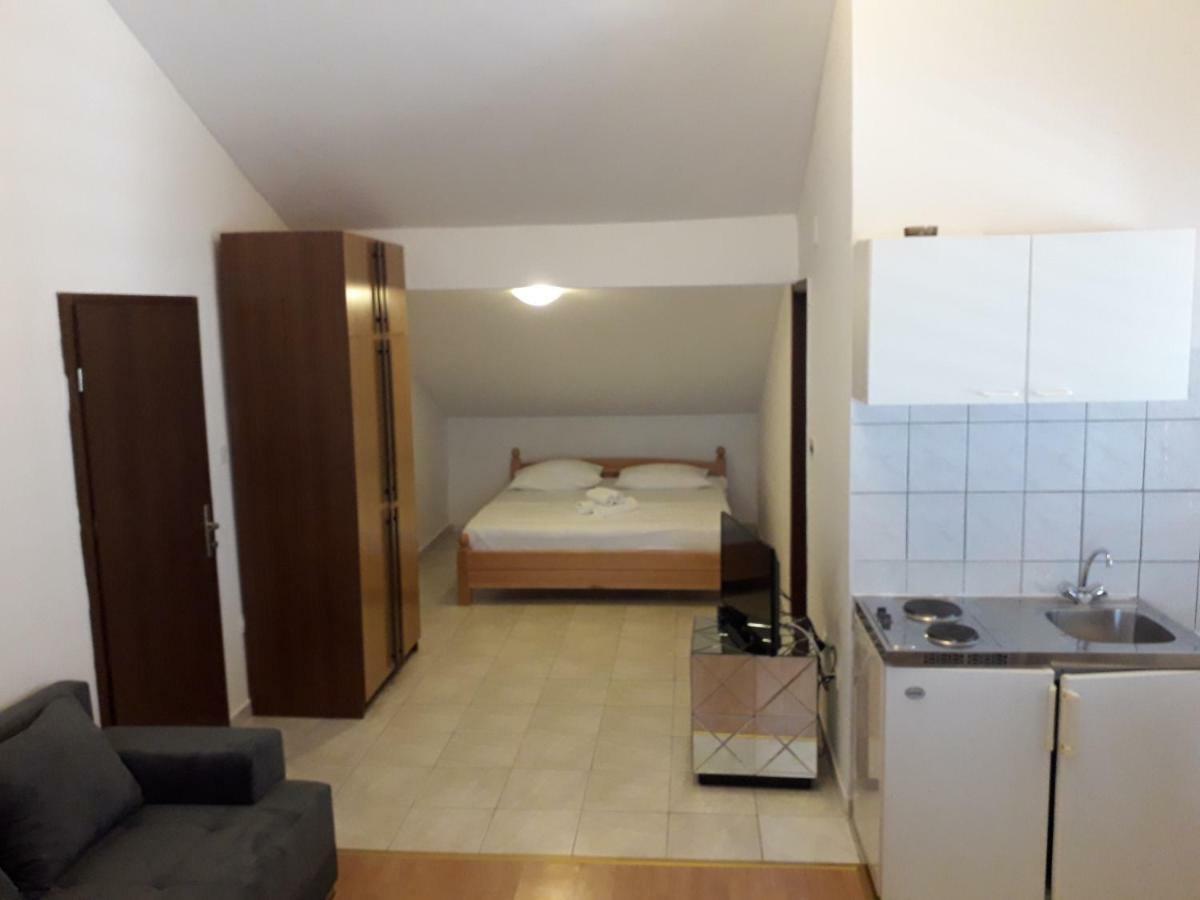 Apartments Dalmacija Podstrana Eksteriør bilde