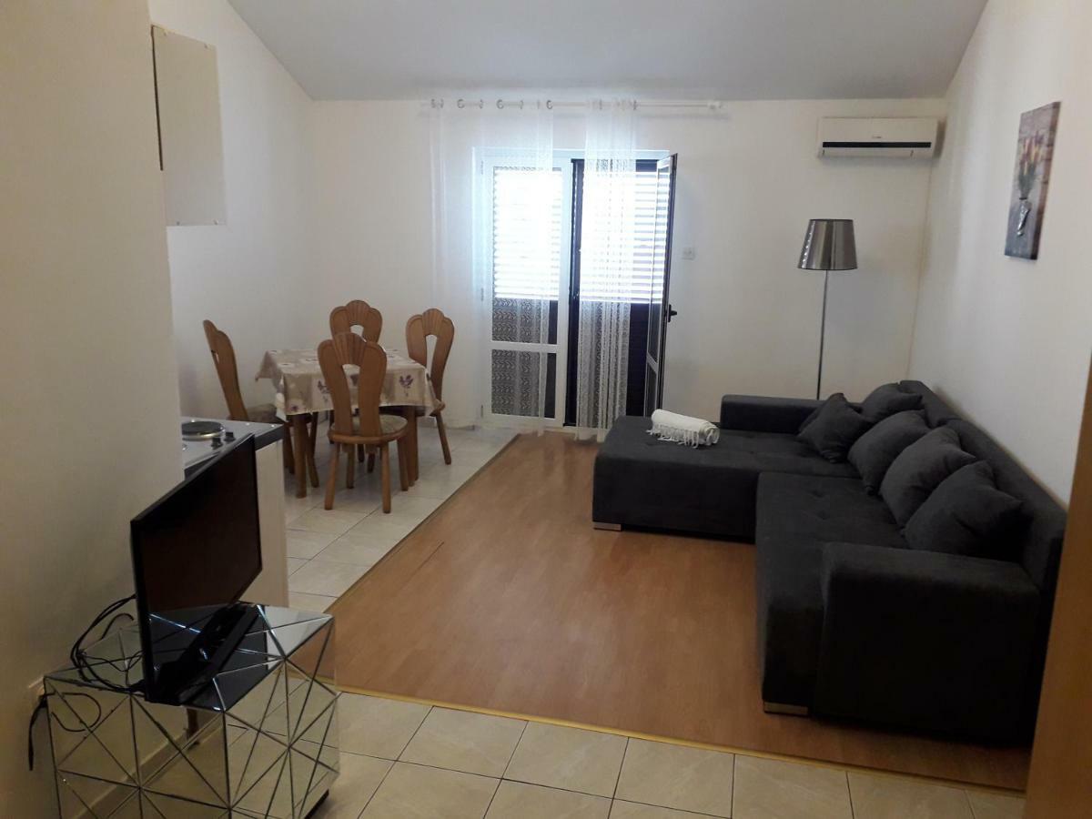 Apartments Dalmacija Podstrana Eksteriør bilde