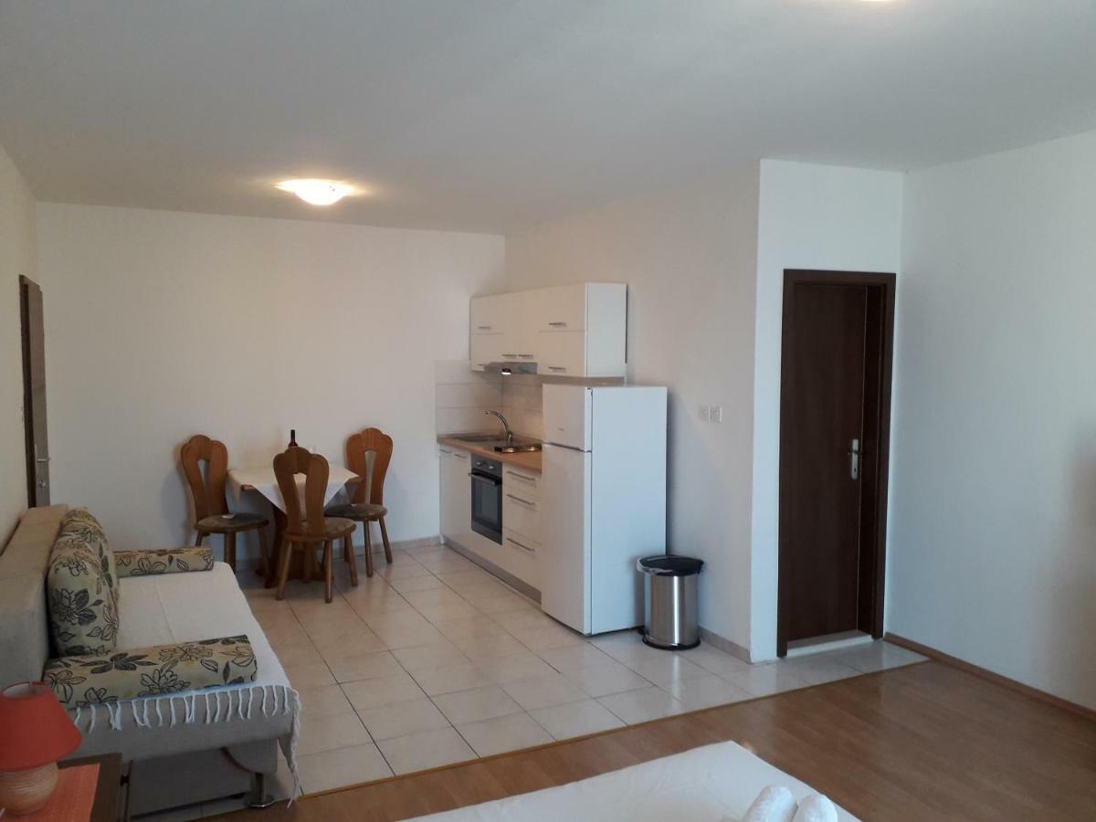 Apartments Dalmacija Podstrana Eksteriør bilde